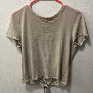 Aerie tee